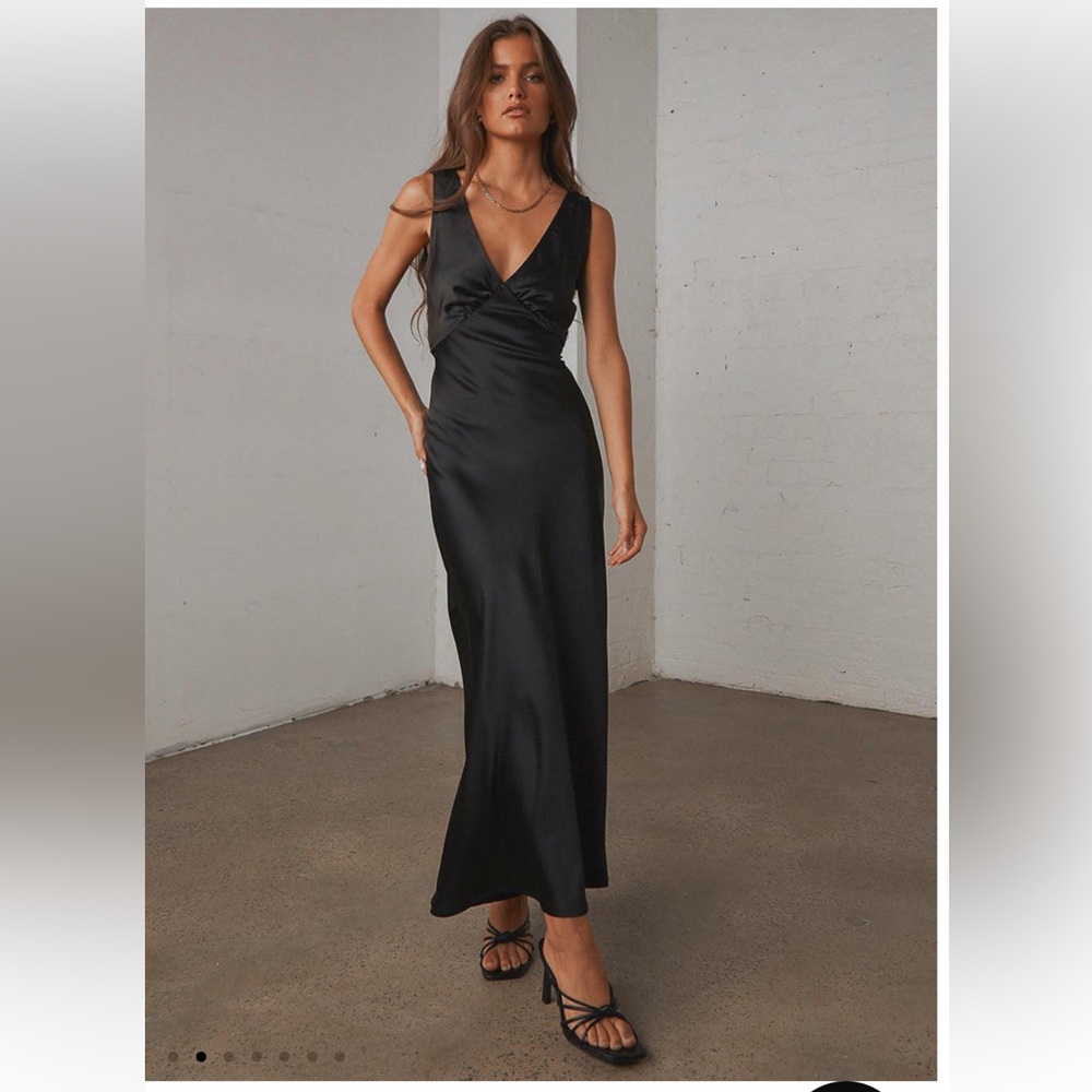Peppermayo Lauren Midi Dress - Black